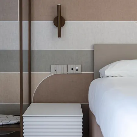 Finestra Sul Madre By Dimorra بيت ضيافة نابولي