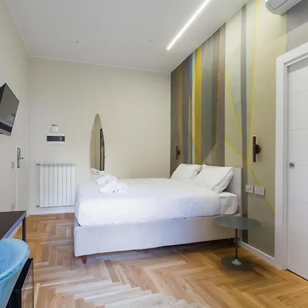 Finestra Sul Madre By Dimorra نابولي