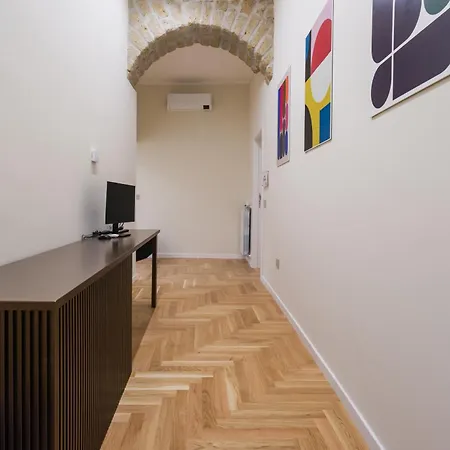 بيت ضيافة Finestra Sul Madre By Dimorra 3*